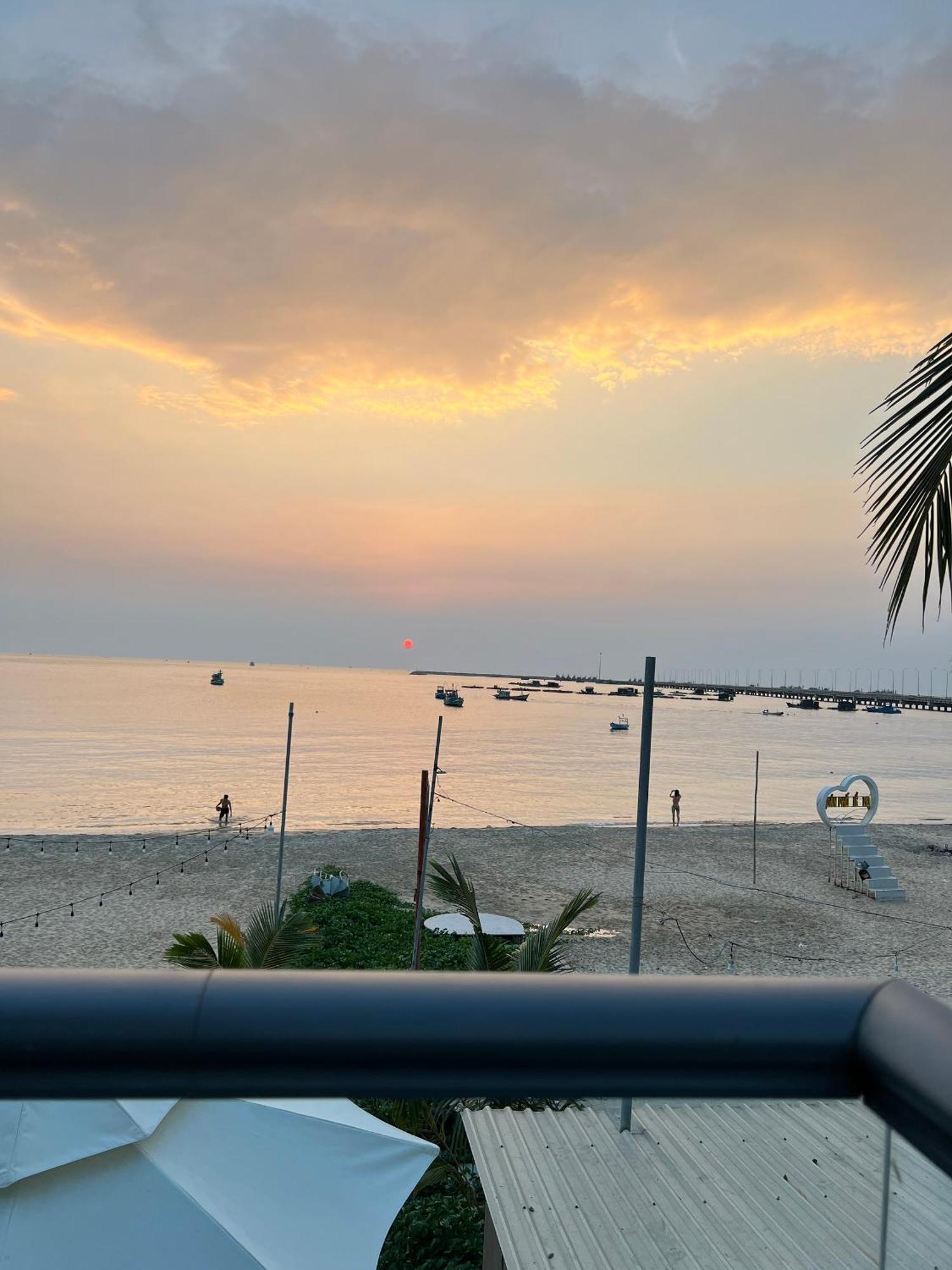 Wave Sound Beach House דואונג דונג מראה חיצוני תמונה